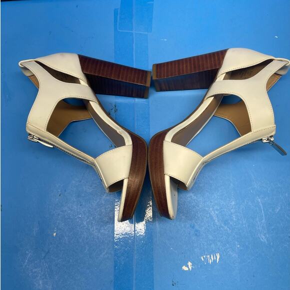 Franco Sarto Women's White Zipper Block Ankle Strap Heels Size 6 M - Picture 4 of 9